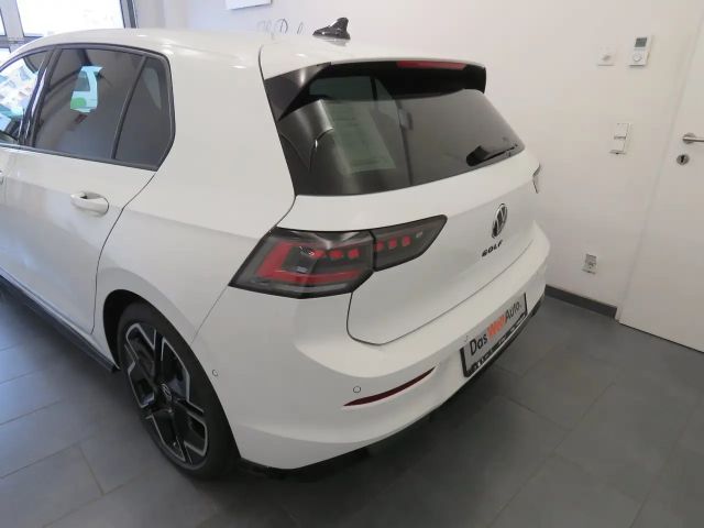 Volkswagen Golf Sport