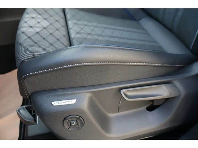 Volkswagen Tiguan 1.5 eTSI IQ.Drive R-Line