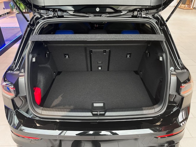 Volkswagen Golf 2.0 TSI Golf VIII