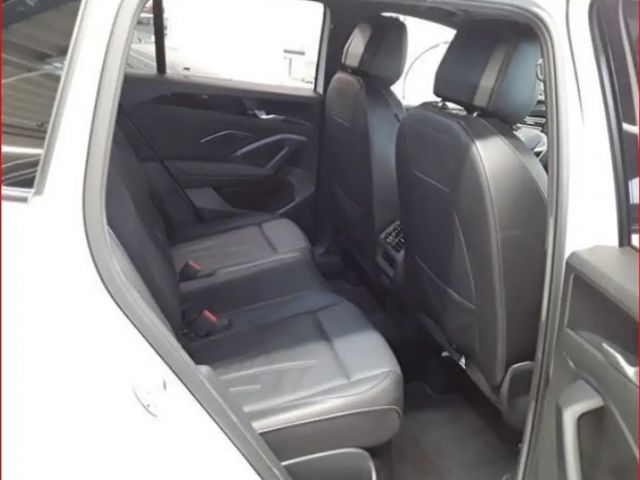 Volkswagen Tiguan 2.0 TSI R-Line