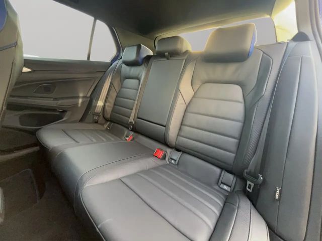 Volkswagen Golf 2.0 TSI