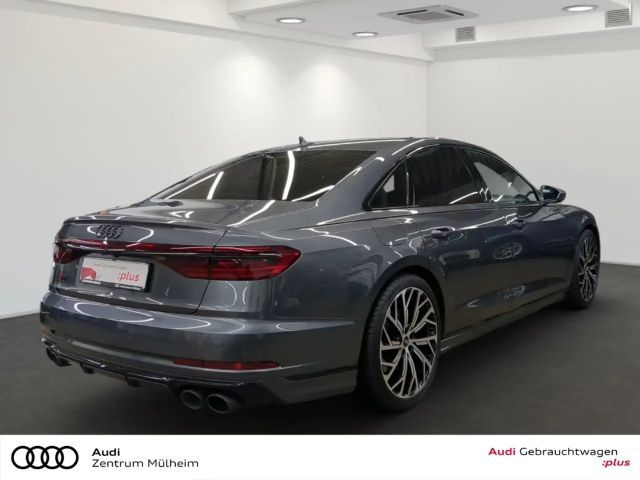 Audi S8 4.0 TFSI Quattro