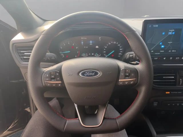 Ford Focus EcoBoost ST Line Wagon