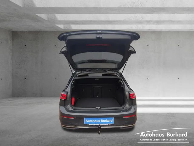 Volkswagen Golf 1.5 TSI