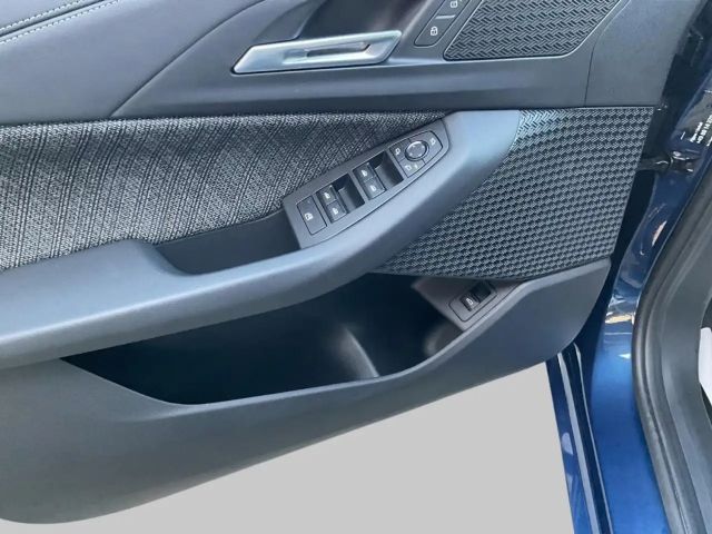 BMW 216 216i Active Tourer