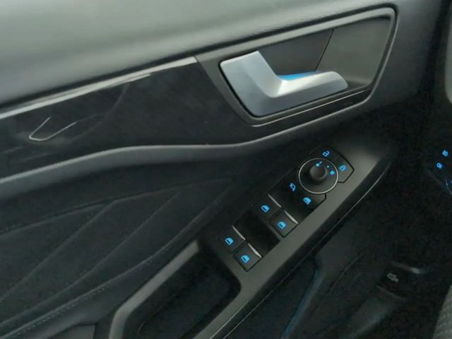 Ford Focus EcoBoost ST Line Wagon