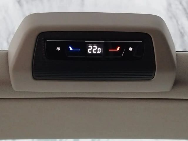 Volkswagen Multivan Business T7