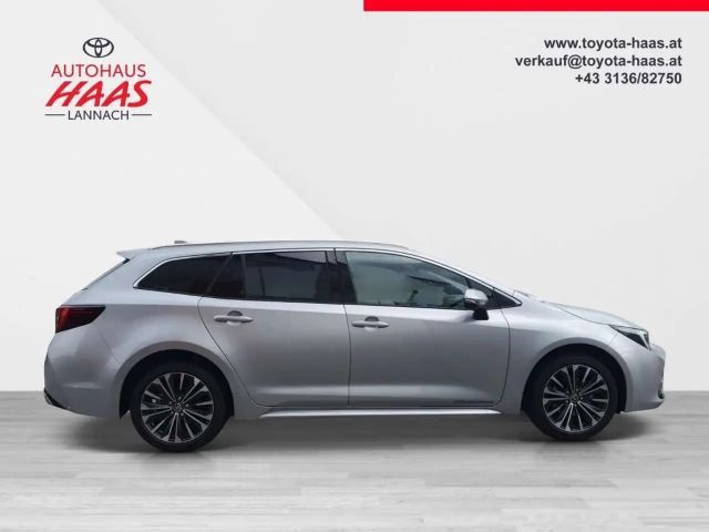 Toyota Corolla Active Hybride Touring