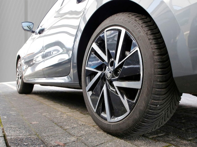 Skoda Octavia 1.5 TSI Combi Sportline