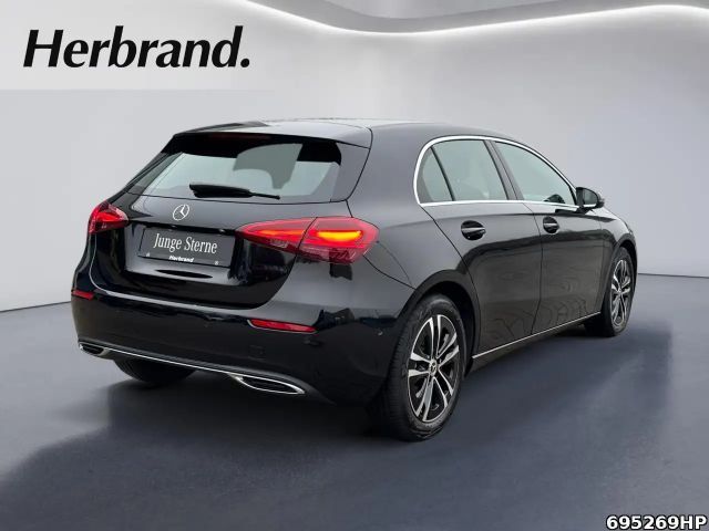 Mercedes-Benz A 180 Progressive