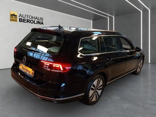 Volkswagen Passat DSG GTE Pro Variant
