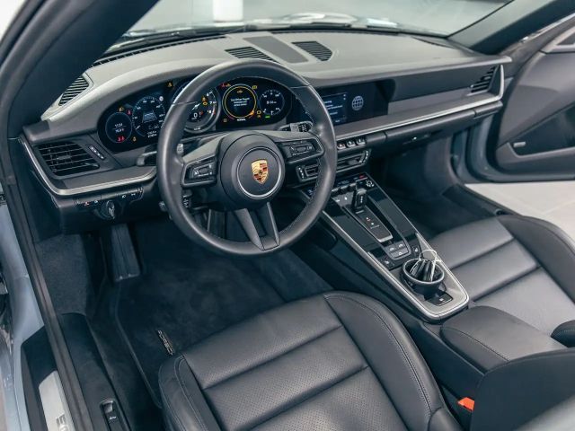 Porsche 911 Cabriolet Carrera