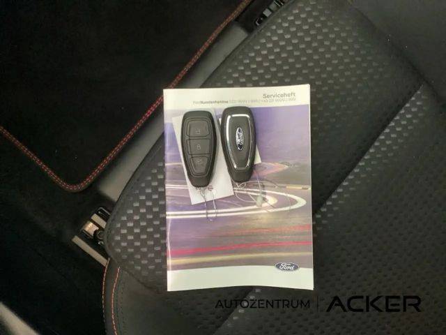 Ford Focus ST Line Wagon