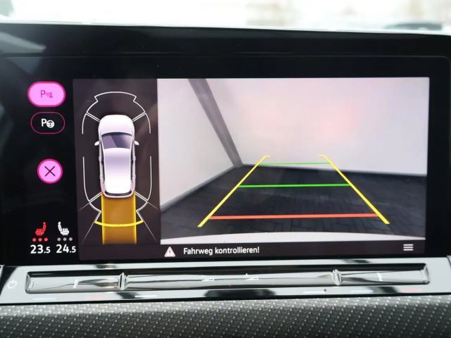 Volkswagen Golf R Performence Pano LED ACC Kamera AKRAPOVIC