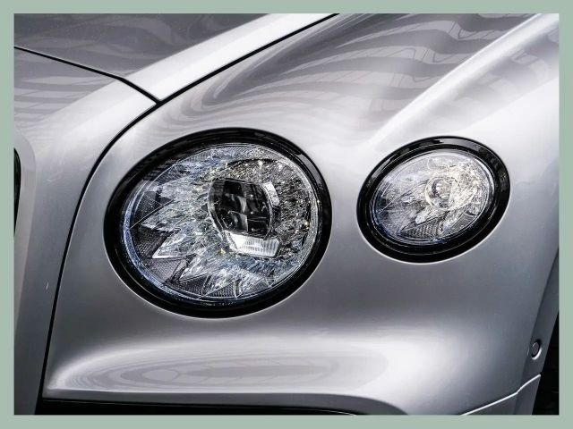 Bentley Flying Spur V8