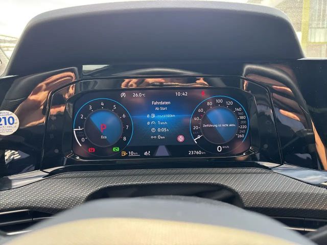 Volkswagen Golf R-Line Variant