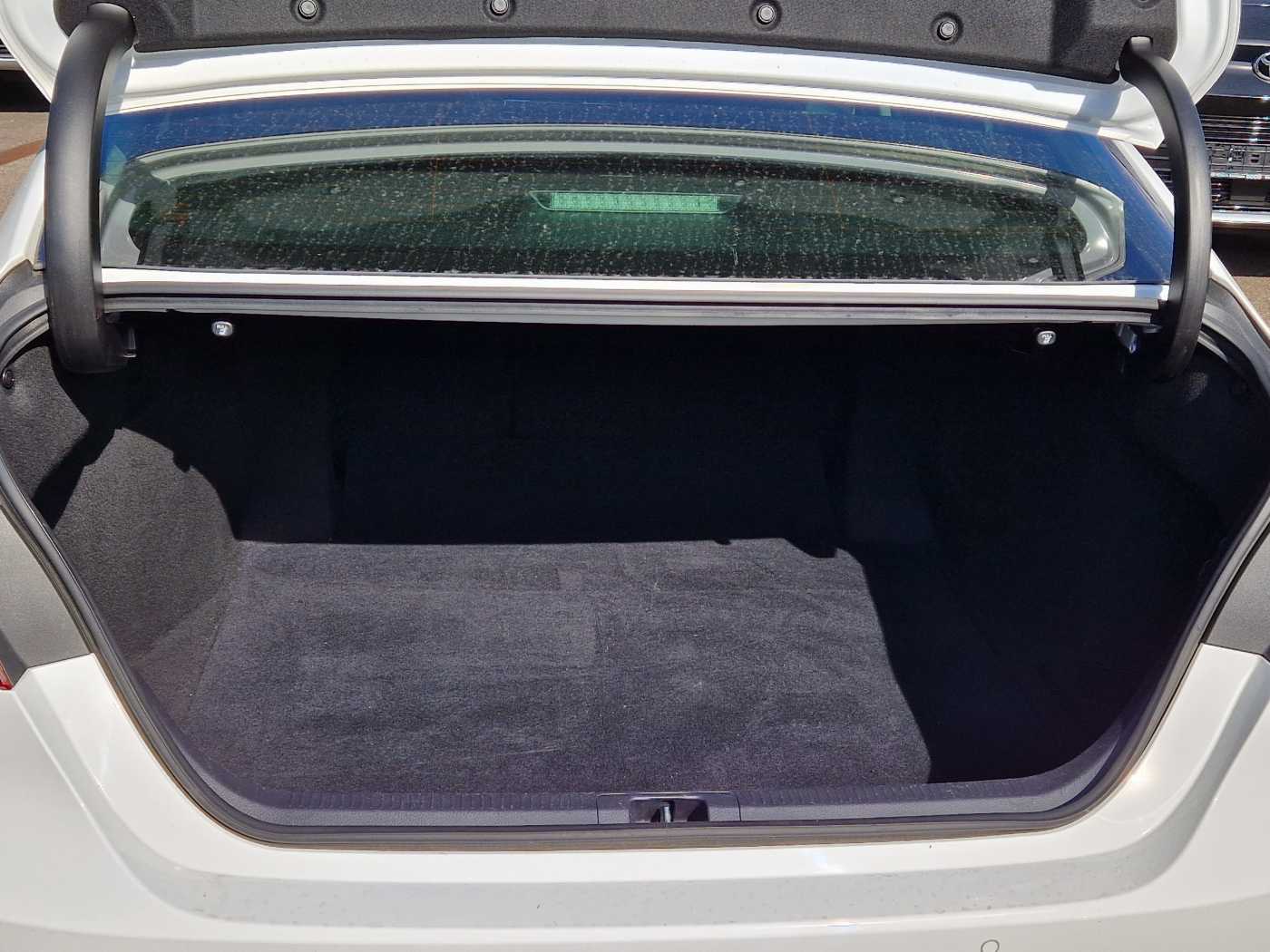 Toyota Camry Executive