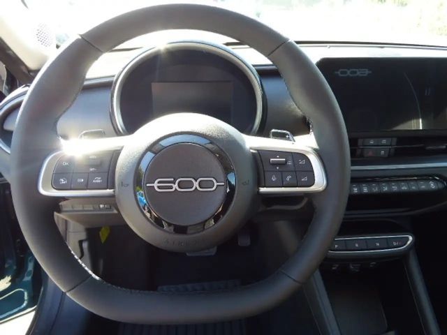 Fiat 600e Hybrid mHEV 145 6-Gang eDCT