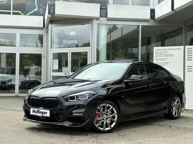 BMW 220 220i Coupé M-Sport