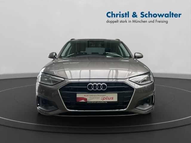 Audi A4 40 TDI Avant S-Tronic