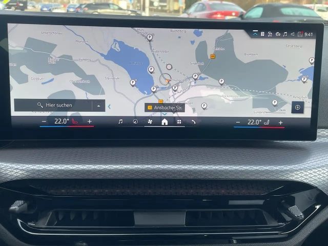 BMW 330 330i M-Sport xDrive