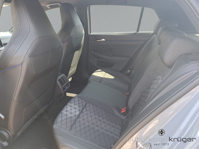 Volkswagen Golf DSG R-Line