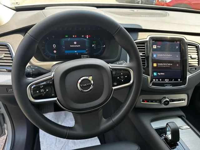 Volvo XC90 AWD Plus T8