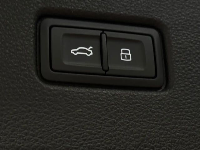 Audi SQ5 TDI | MATRIX NAVI PANO AHK STDHZG