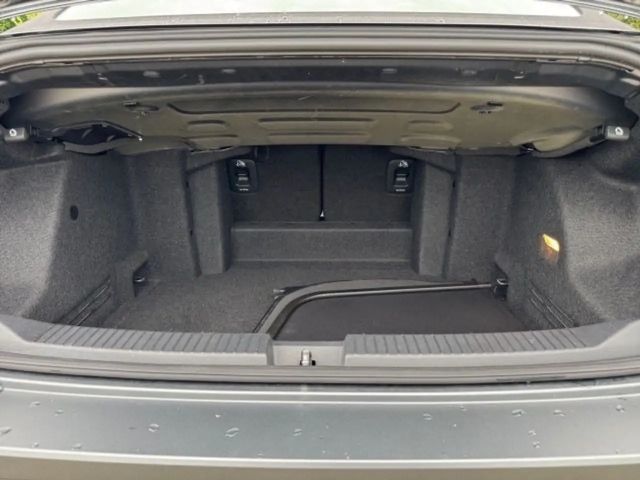 Volkswagen T-Roc 1.5 TSI Cabriolet DSG R-Line