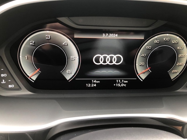 Audi Q3 35 TDI S-Tronic