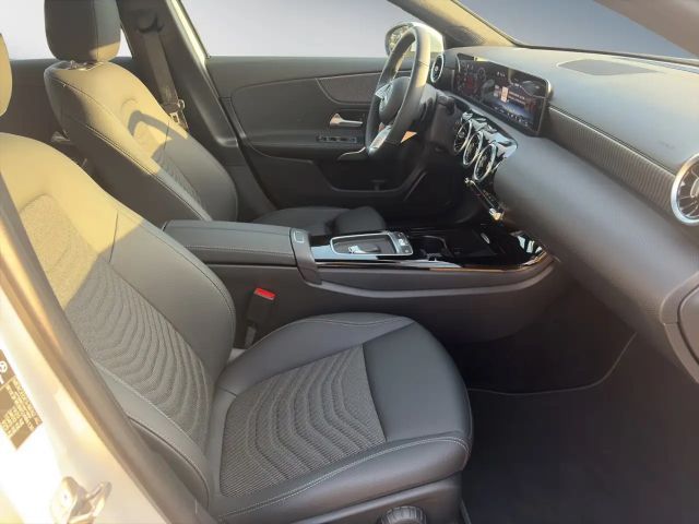 Mercedes-Benz A 180 Progressive