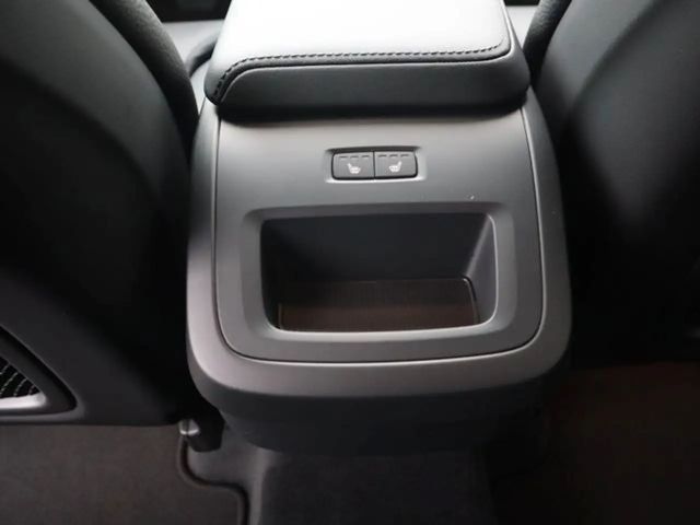 Volvo XC60 AWD Business Dark Plus