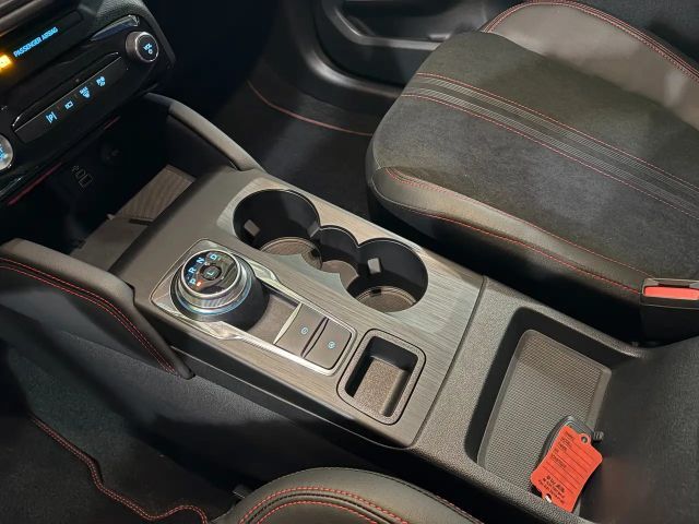 Ford Kuga Plug in Hybrid ST Line X