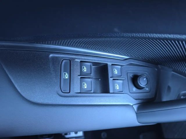 Volkswagen Tiguan 1.5 eTSI Plus