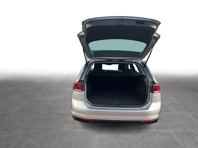 Volkswagen Passat 1.5 TSI Business DSG Variant