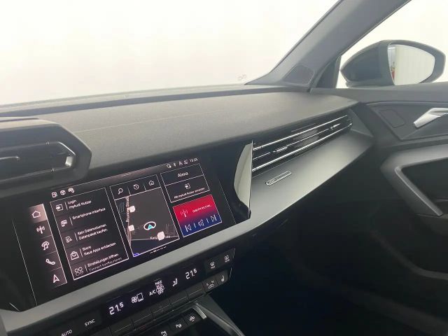 Audi A3 30 TFSI Sedan