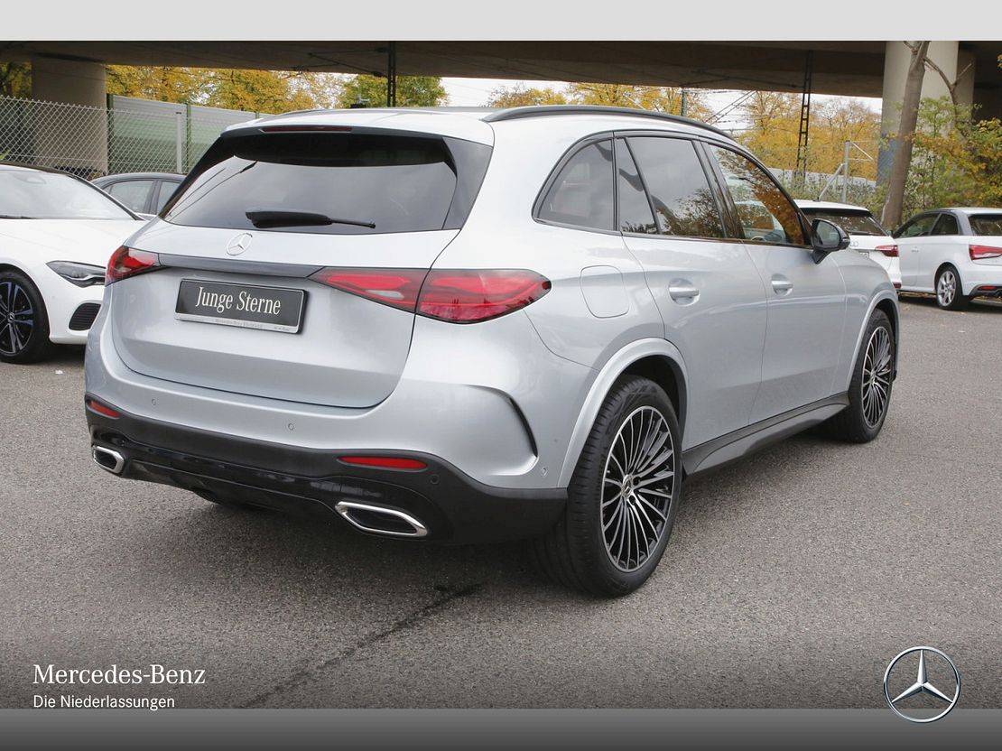Mercedes-Benz GLC 300 4MATIC AMG Line GLC 300 d