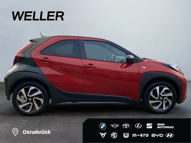 Toyota Aygo X Bi-Tone Hatchback