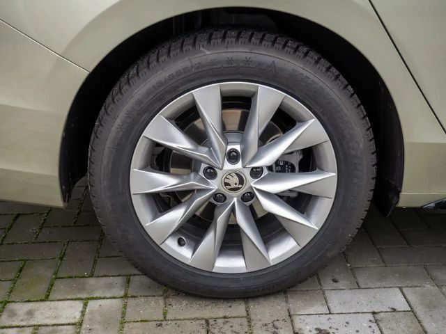 Skoda Superb 2.0 TSI Combi Sportline