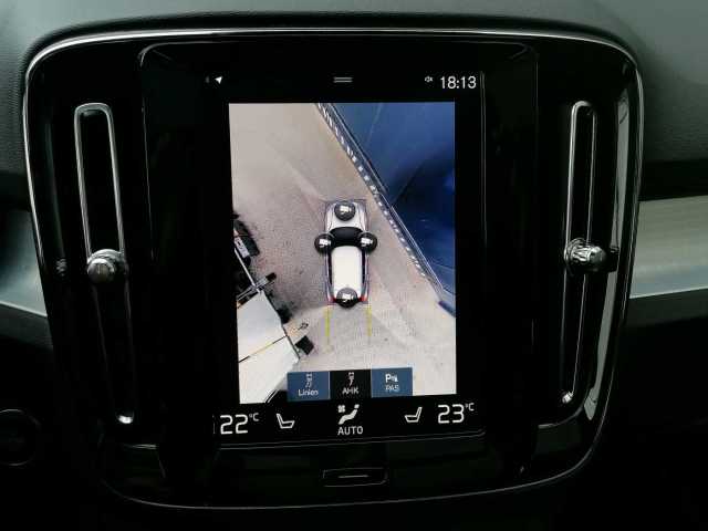 Volvo XC40 Dark Plus