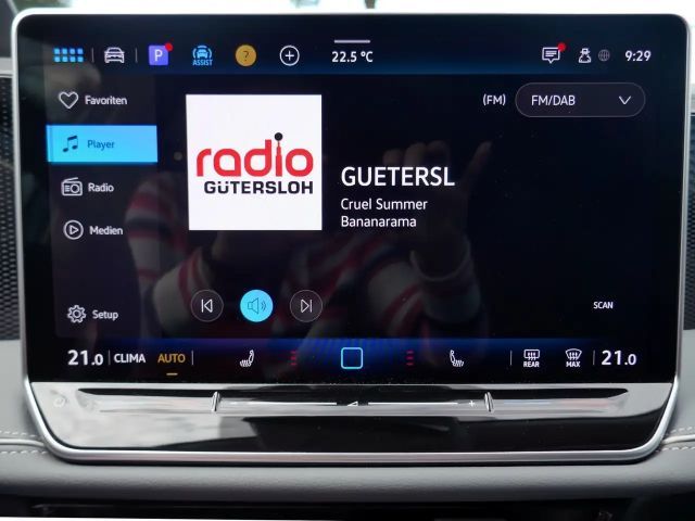 Volkswagen Passat 1.5 eTSI Business DSG