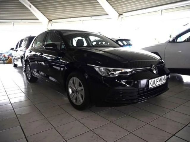 Volkswagen Golf DSG Life