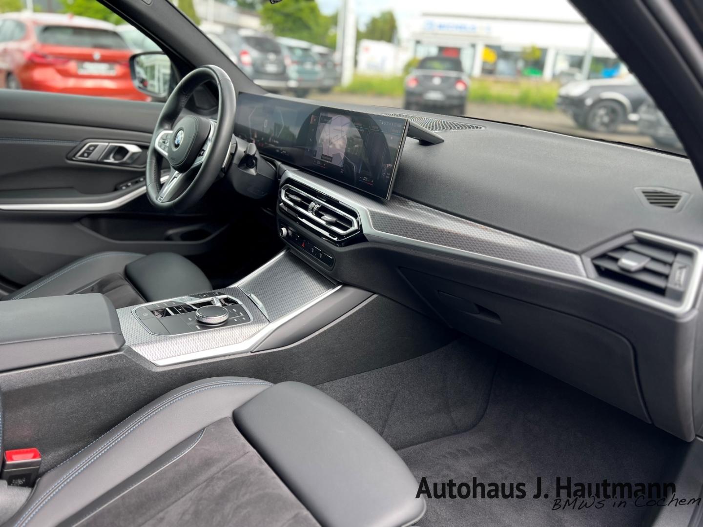 BMW 320 320d M-Sport Sedan xDrive