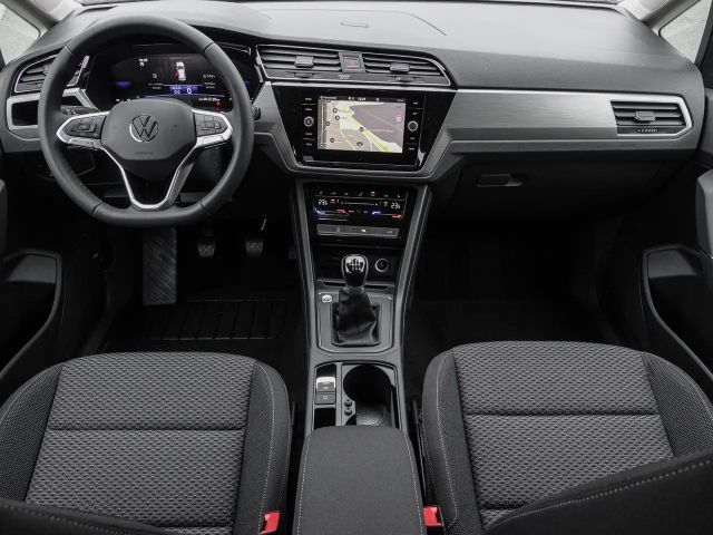 Volkswagen Touran 1.5 TSI Comfortline