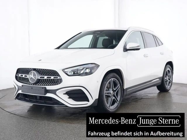 Mercedes-Benz GLA 200 AMG Line