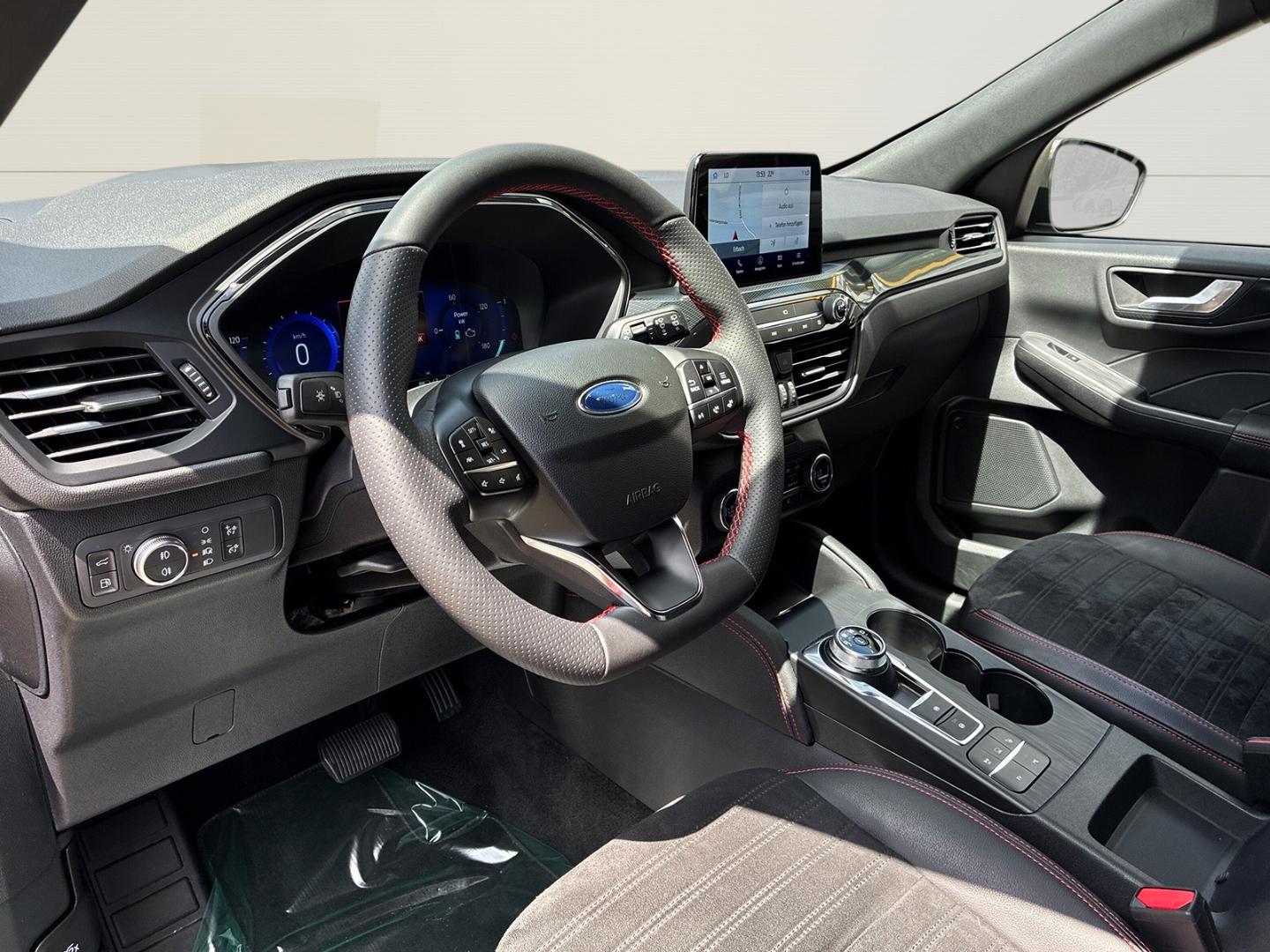 Ford Kuga Plug in Hybrid ST Line X