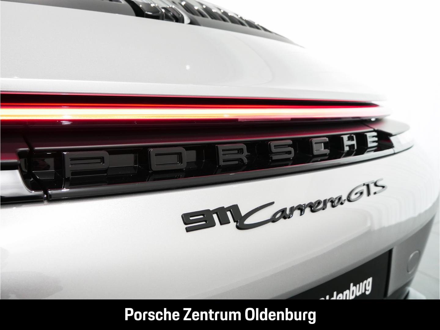 Porsche 911 992 Cabriolet Carrera GTS