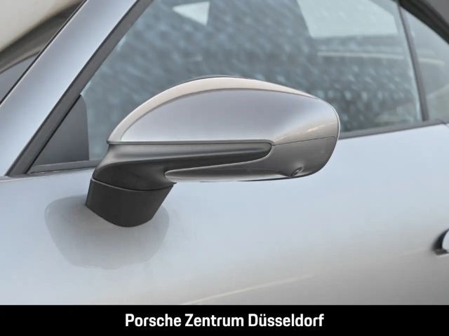 Porsche 992 Cabrio Carrera Turbo