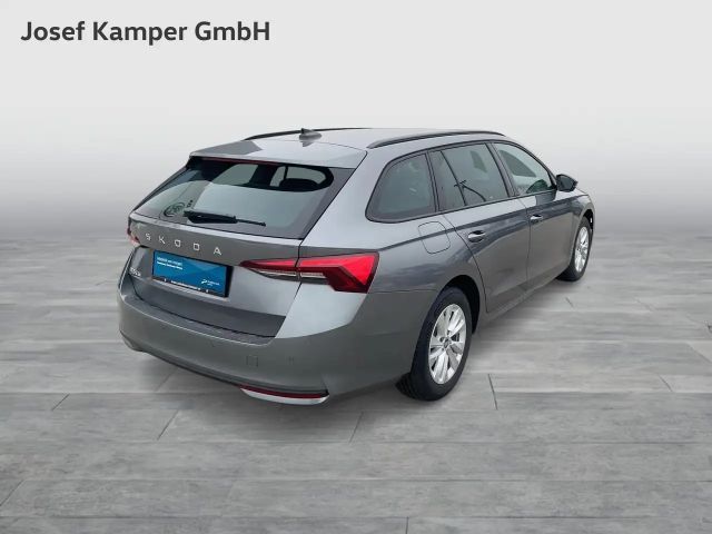 Skoda Octavia Essence TSI