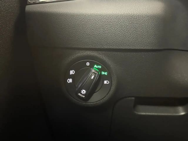 Skoda Karoq Style Style